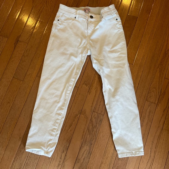 Juicy Couture White Denim Capris - Picture 1 of 11